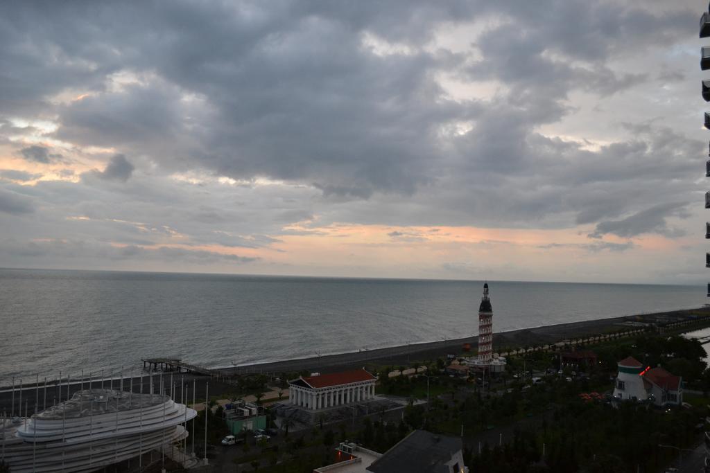 Orbi Towers Rooms Batumi Exterior foto